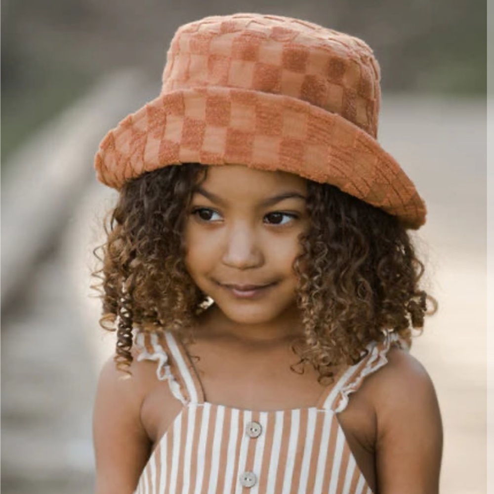 NWT Rylee + Cru Checker Terry tan Bucket Hat